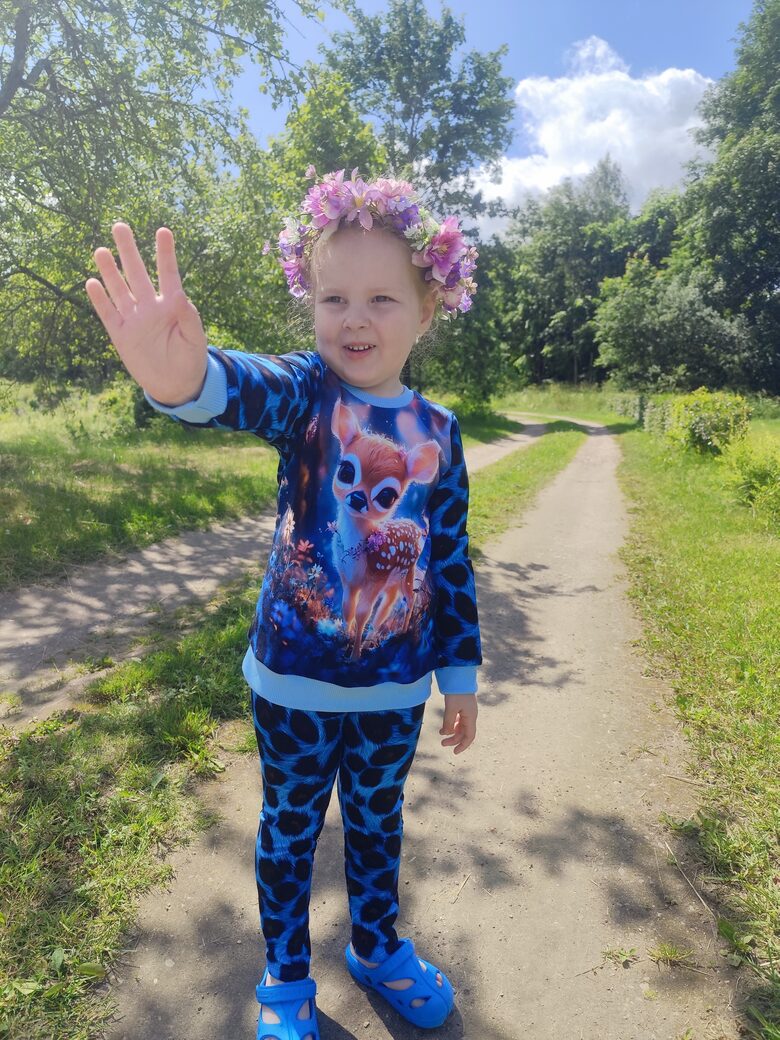 Komplektiņš "Stirniņa"zils leopards