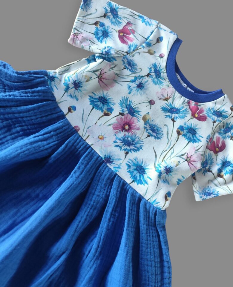 Kleita "Rudzupuķes"  