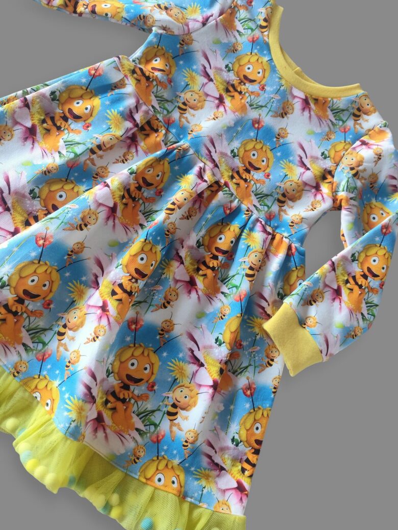 Kleita "Bitīte Maija" 