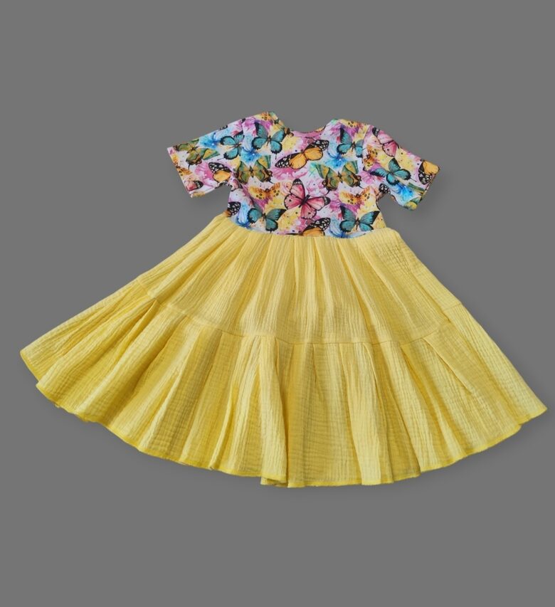 Kleita ”Taurentiņi” 