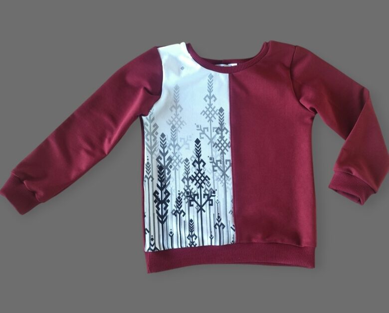 Džemperis "Latvju raksti" 