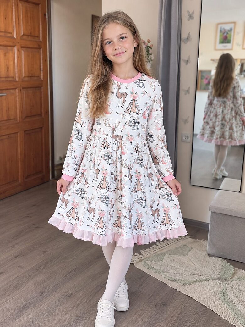 Kleita  "Boho" ar krāsainām bumbiņām